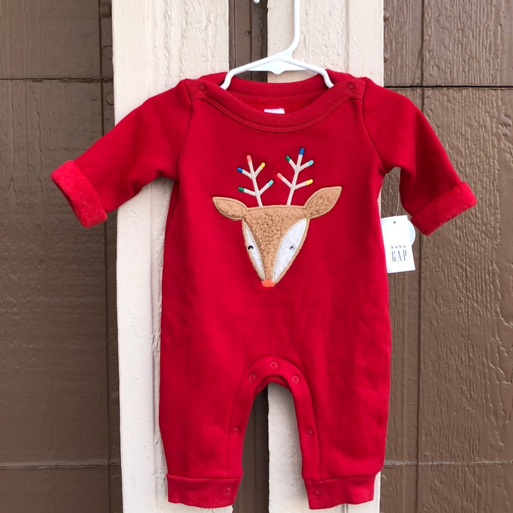 Gap NWT Reindeer Fleece one piece